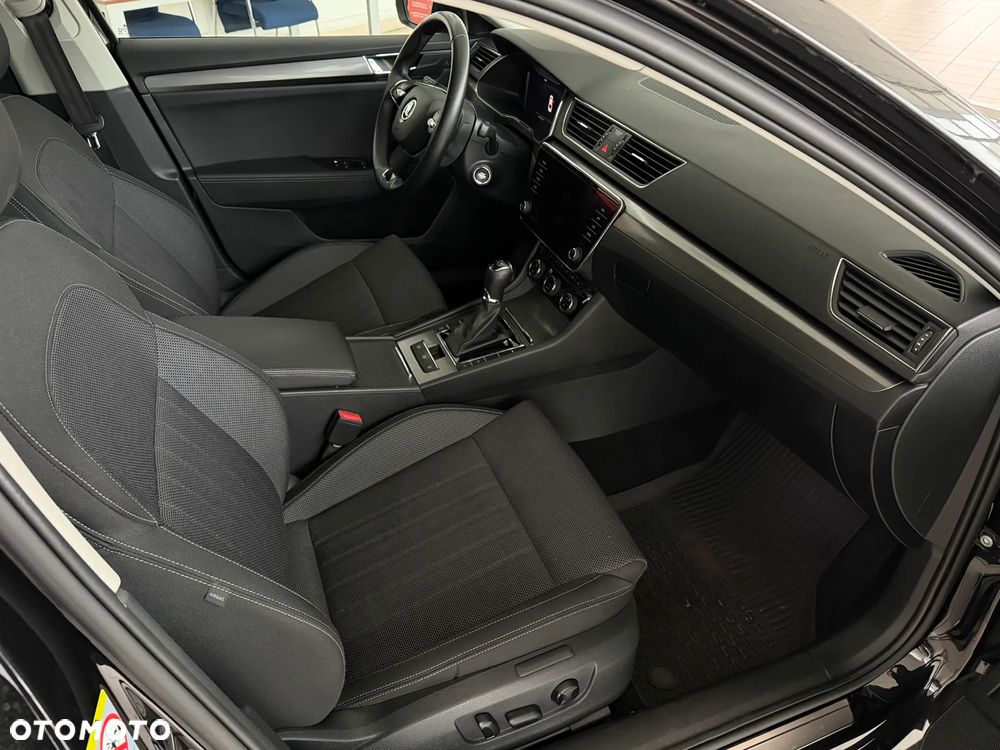Skoda Superb 2.0 TSI Style DSG - 13