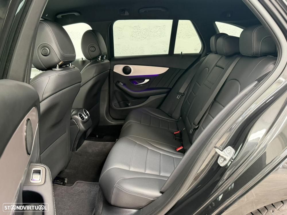 Mercedes-Benz C 300 de AMG Line - 7