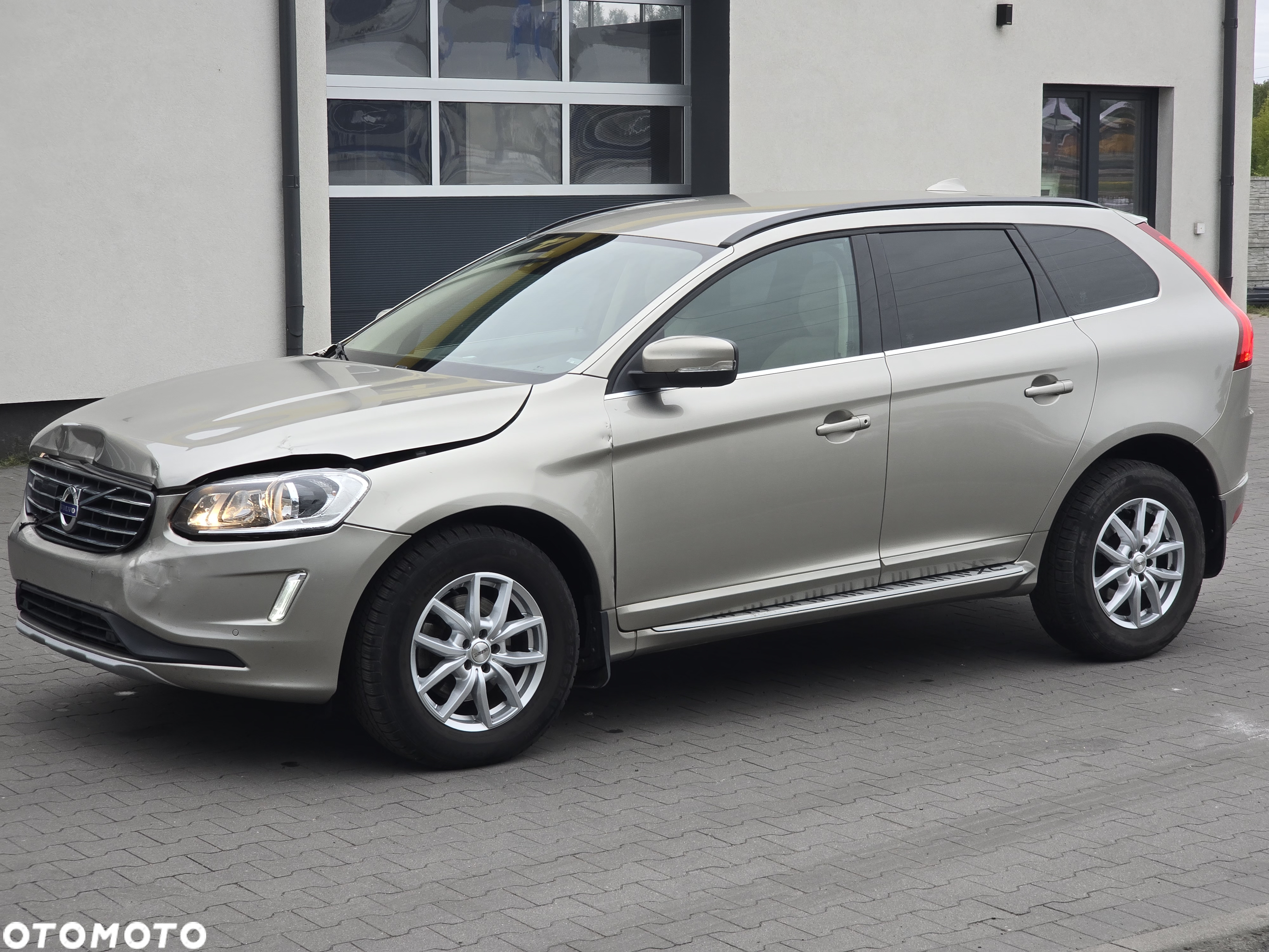 Volvo XC 60 D3 Geartronic Momentum - 10