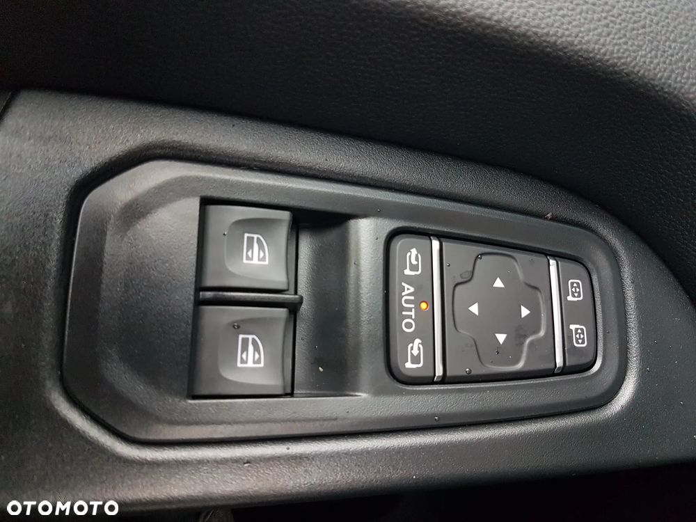 Renault Trafic - 9