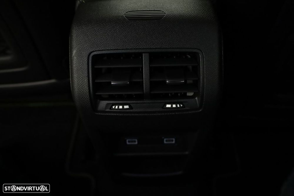 Peugeot 308 1.2 PureTech GT EAT8 - 22
