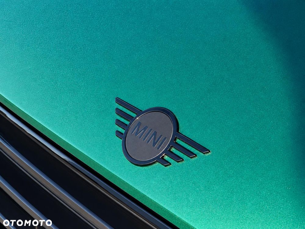 MINI Countryman Cooper ALL4 Classic Trim - 6