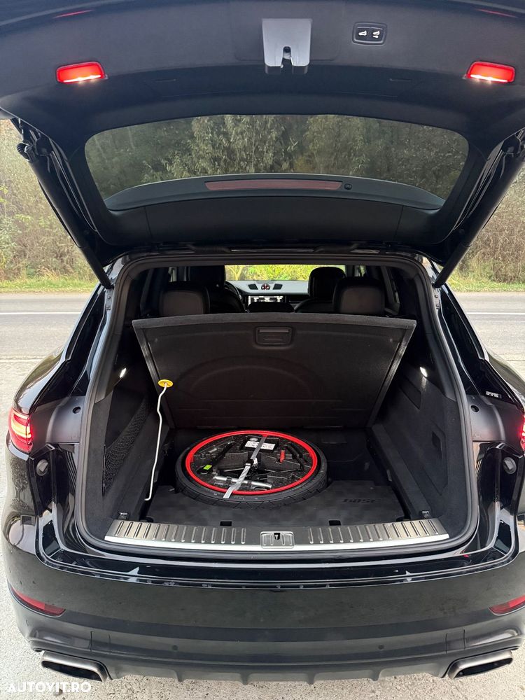 Porsche Cayenne Tiptronic S Platinum Edition - 6