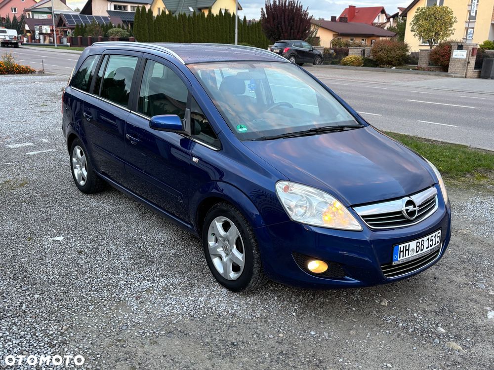 Opel Zafira - 2