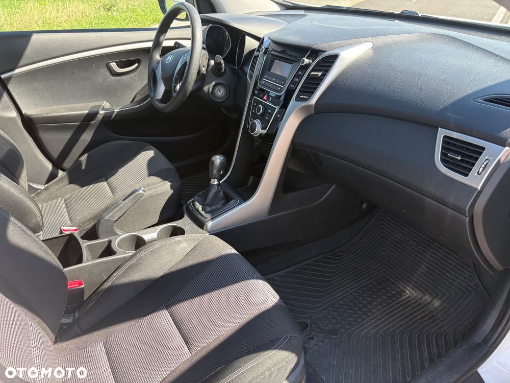 Hyundai i30 - 16