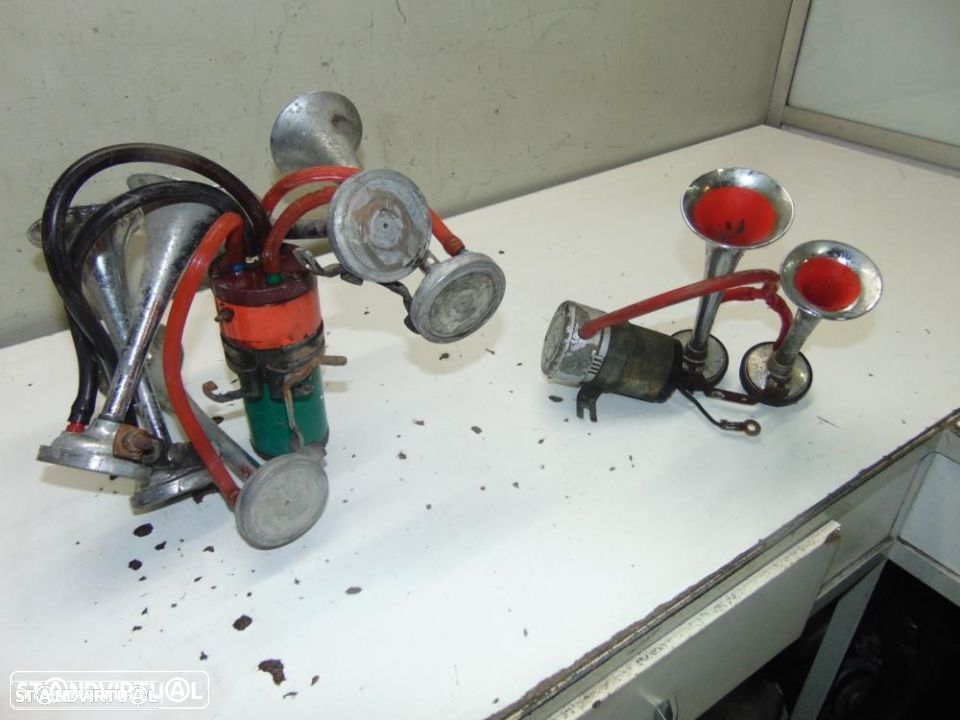 Antigas buzinas a ar - 4