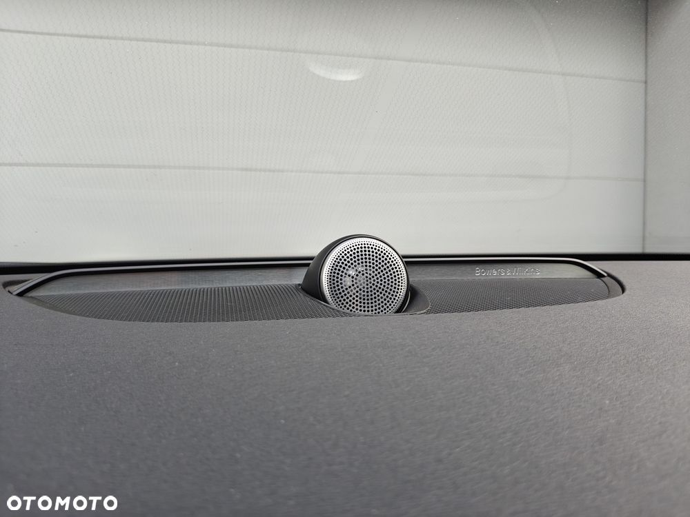 Volvo V90 D5 SCR AWD Momentum Pro - 5