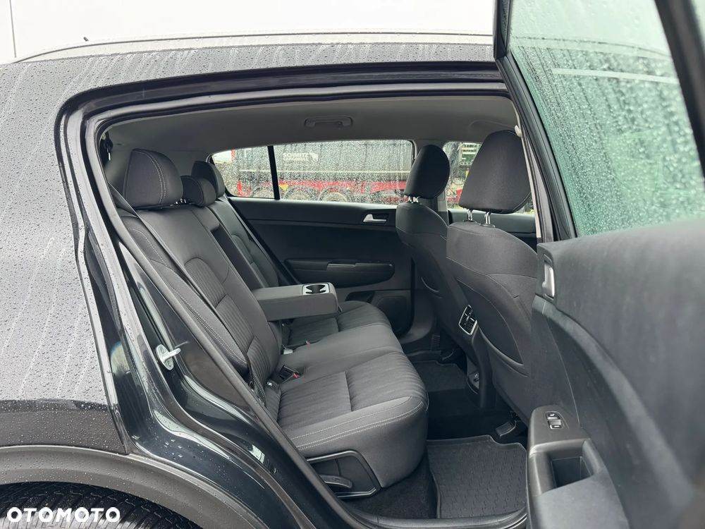 Kia Sportage 1.6 GDI 2WD Vision - 30