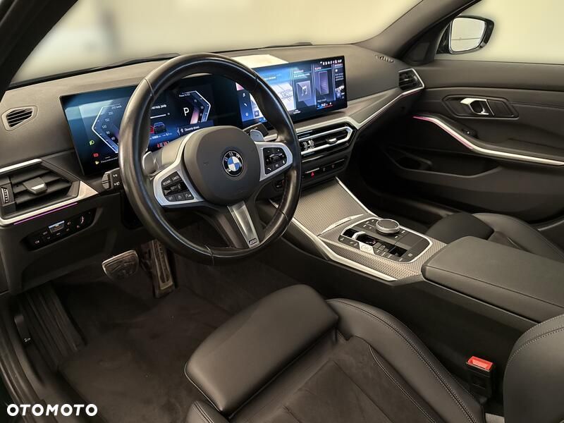 BMW Seria 3 318i M Sport - 11