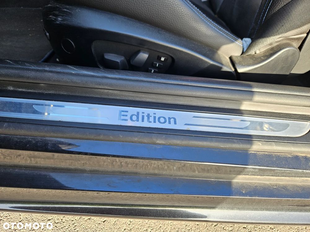 BMW Seria 3 320d DPF M Sport Edition - 16