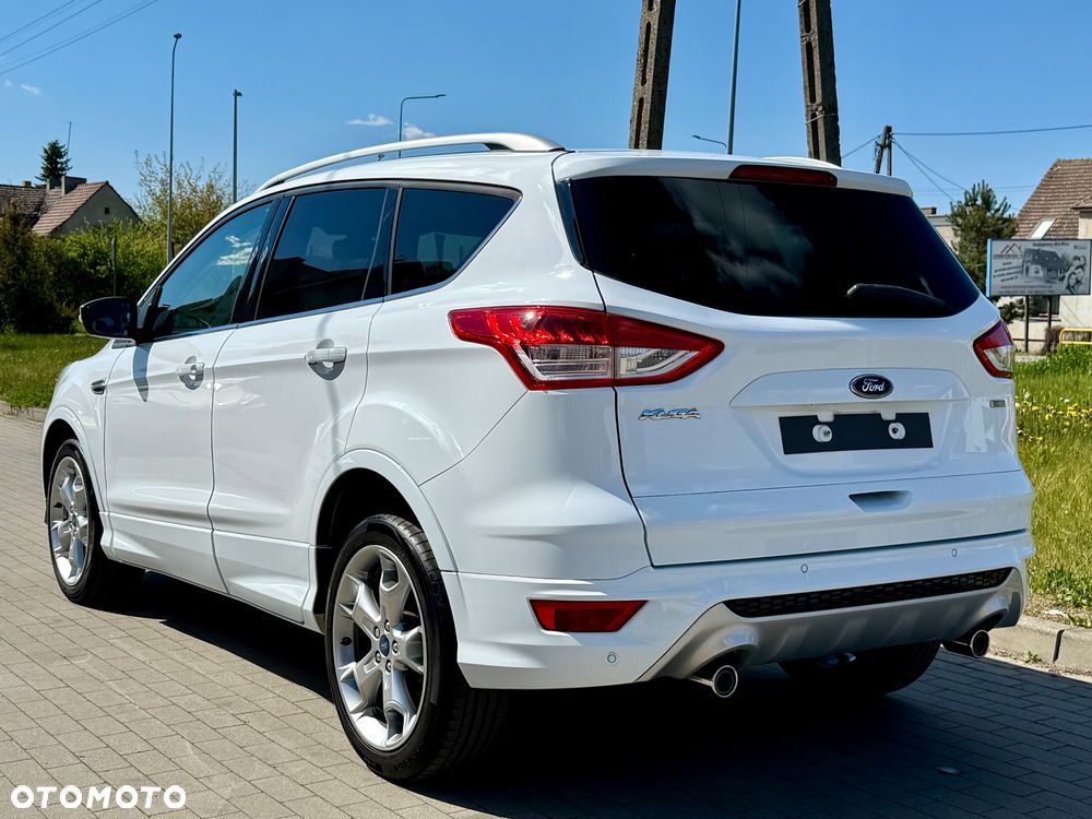 Ford Kuga 1.6 EcoBoost 2x4 Titanium - 12
