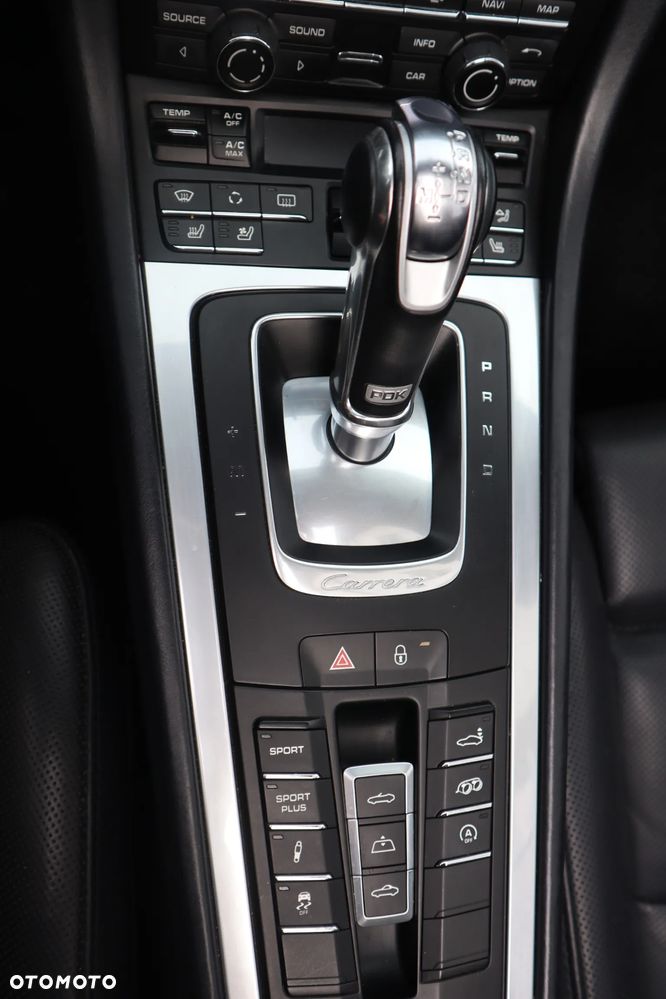Porsche 911 Carrera S PDK - 15