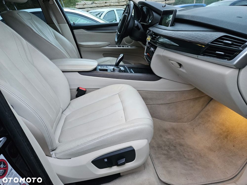 BMW X5 xDrive25d - 13