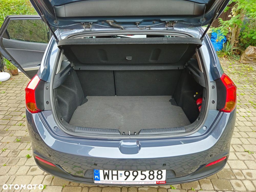 Kia Ceed 1.6 GDI L - 9