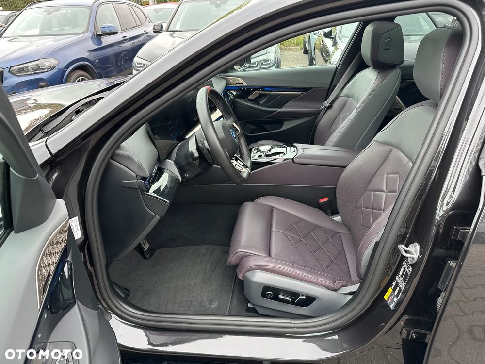 BMW i5 83.9kWh M60 xDrive - 6