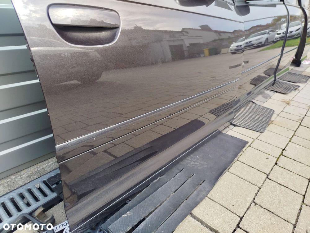 Audi A3 8P drzwi LZ7L wszystkie części - 9