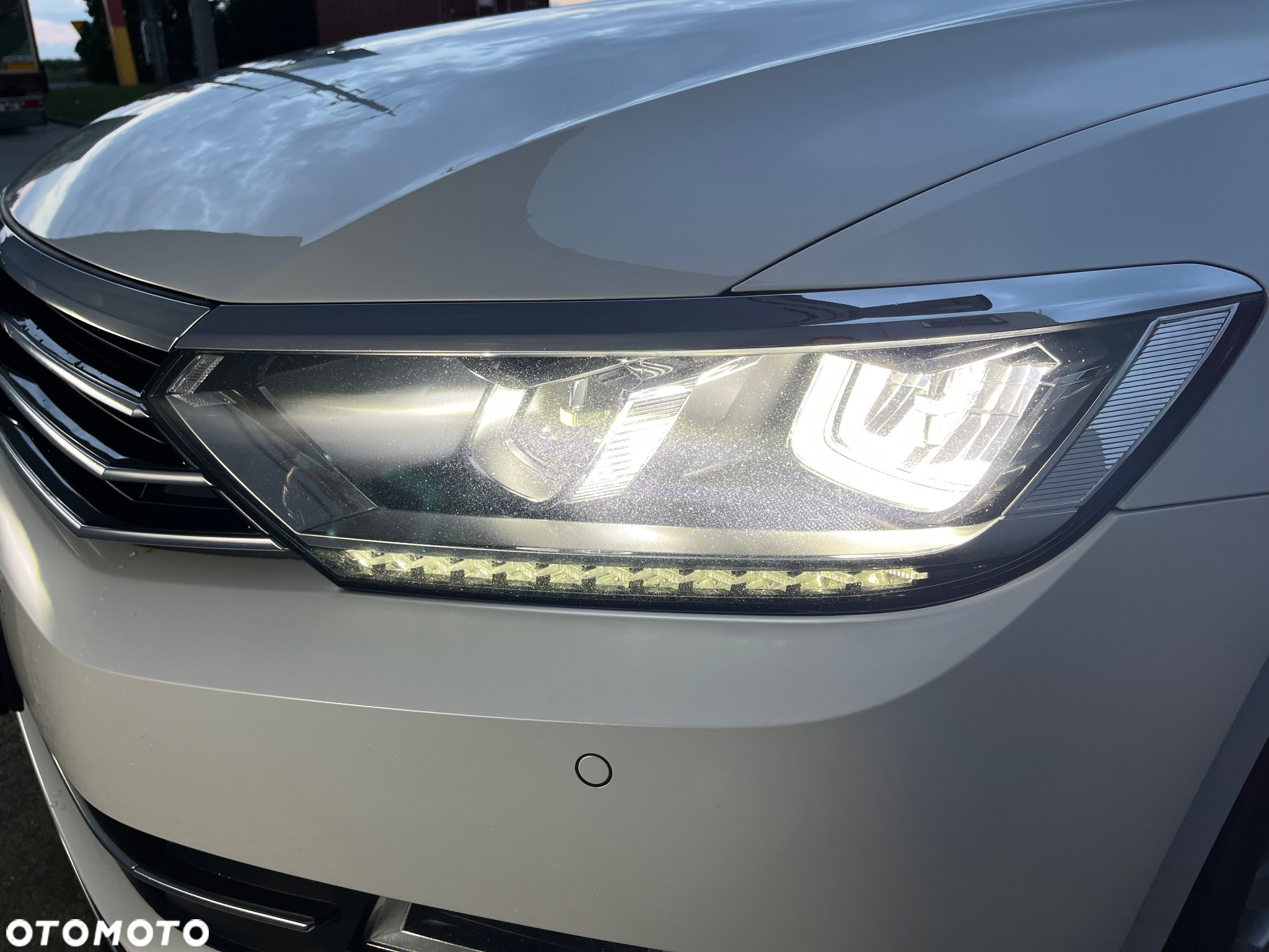 Volkswagen Passat Variant 2.0 TDI SCR DSG Highline - 36