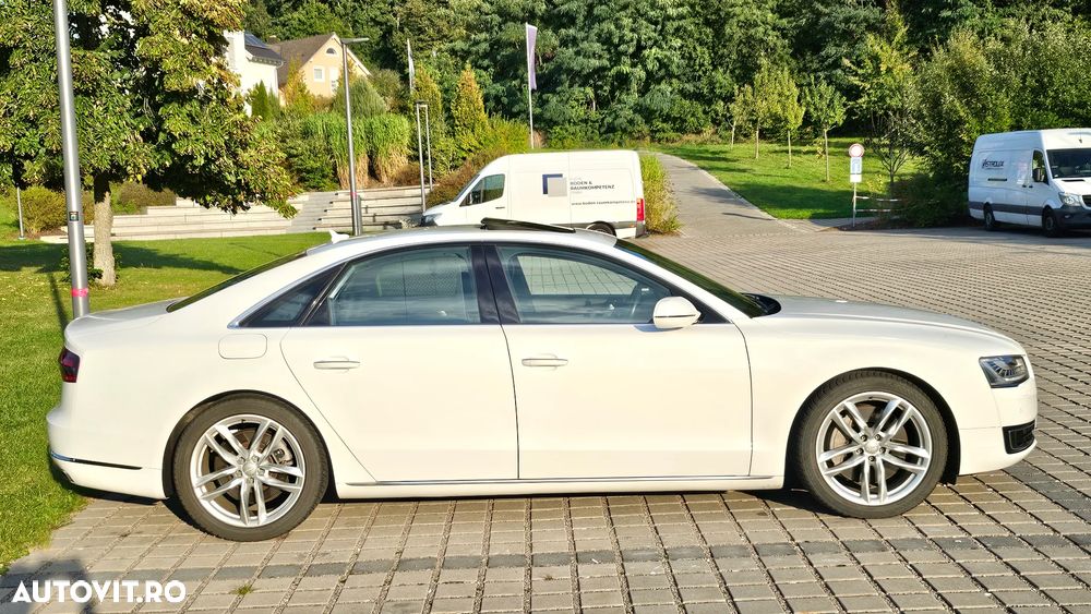 Audi A8 4.0 TFSI quattro Tiptronic - 11