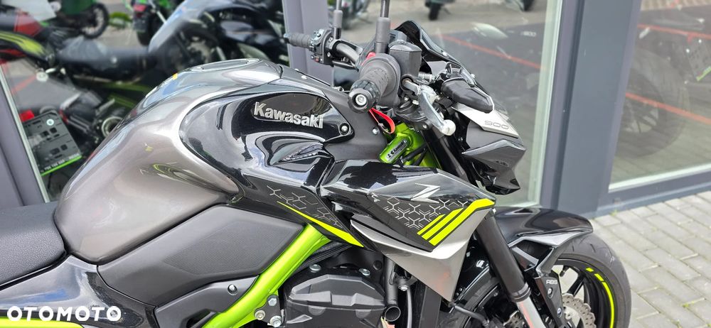 Kawasaki Z 900 - 10