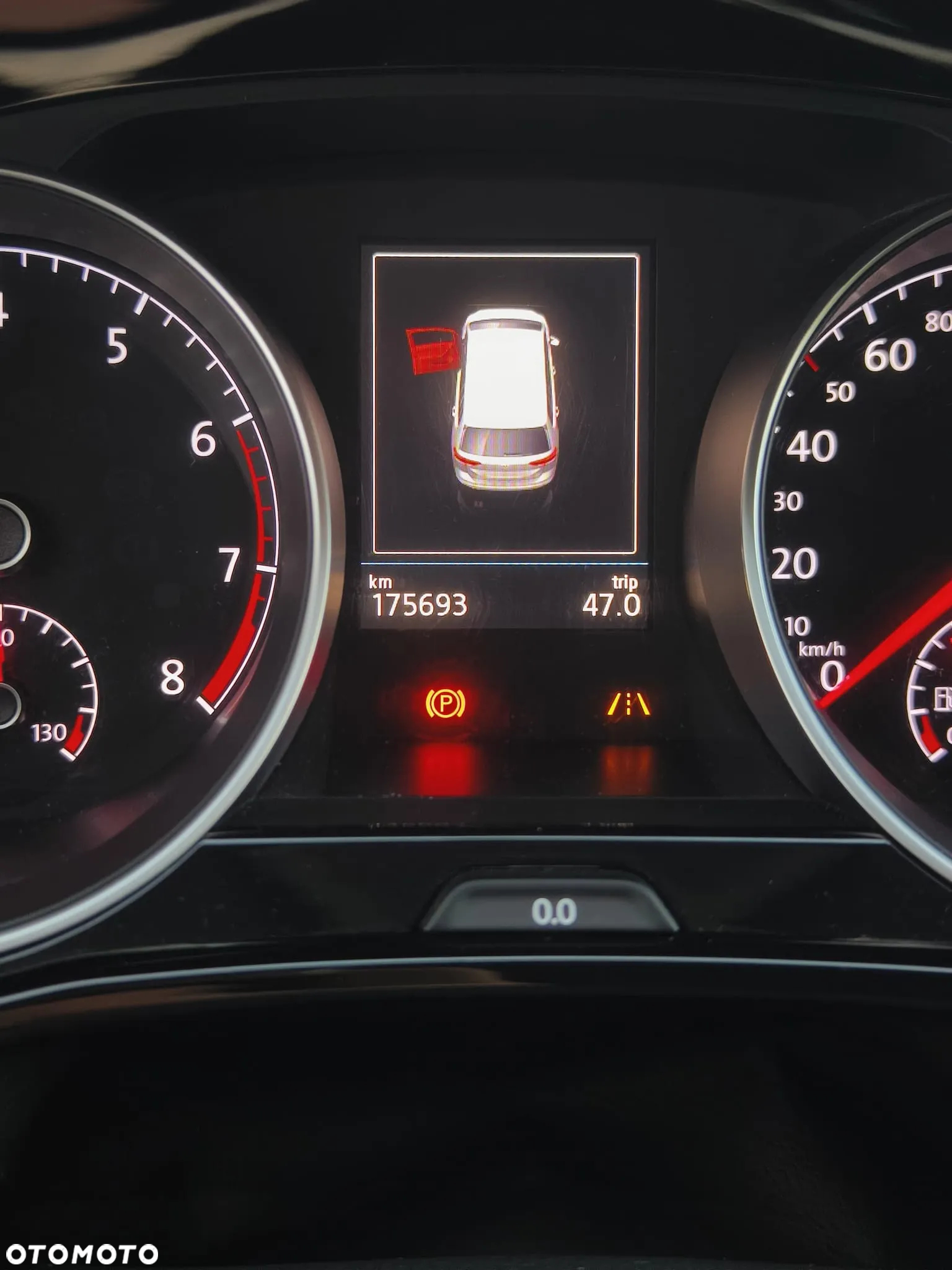 Volkswagen Touran 1.4 TSI BMT Highline DSG - 17