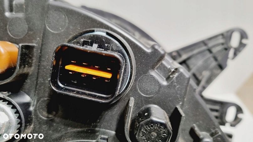 REFLEKTOR PRAWY ZWYKŁY LAMPA SSANGYONG REXTON II G4 EUROPA - 6