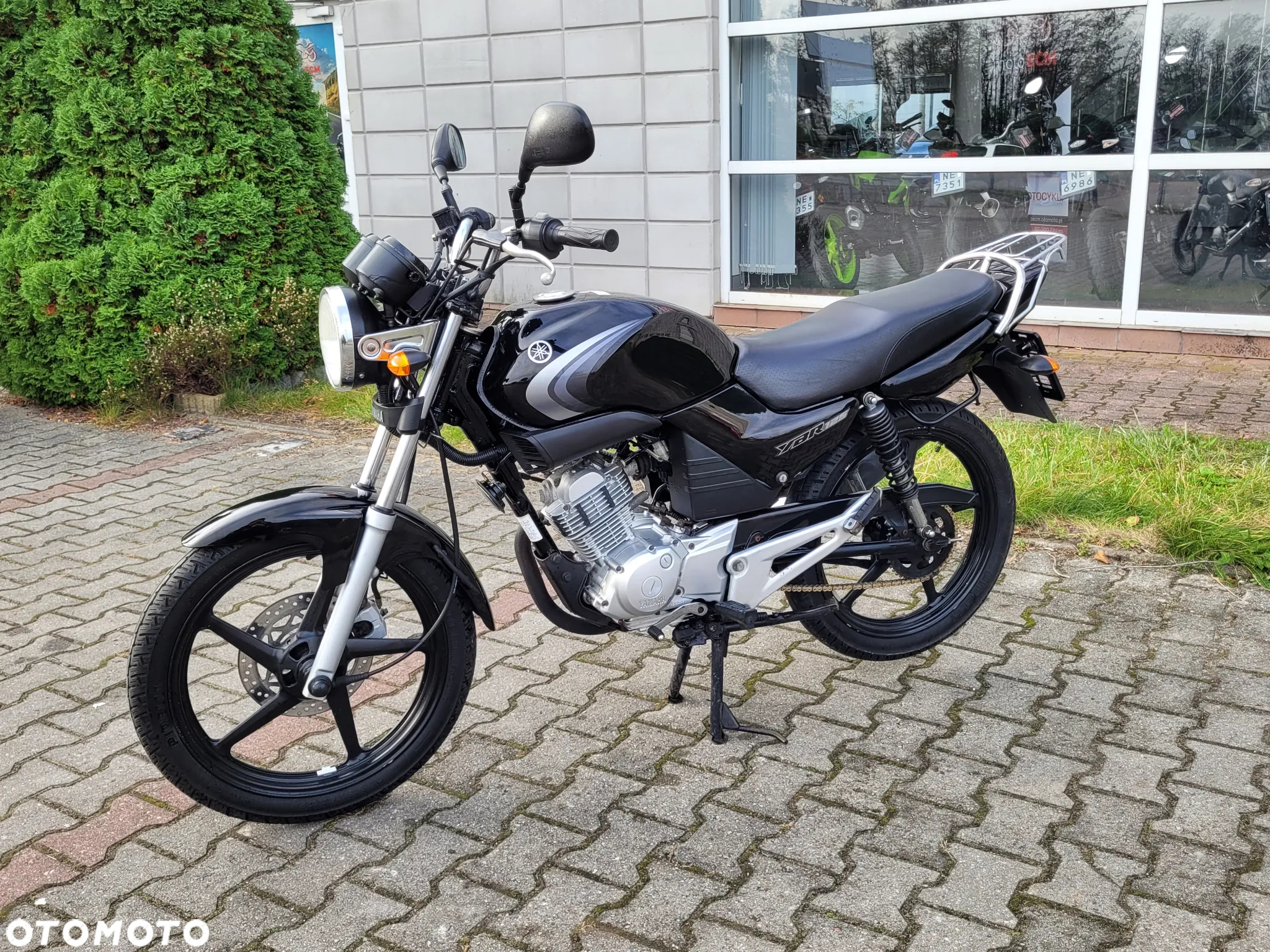 Yamaha YBR - 11