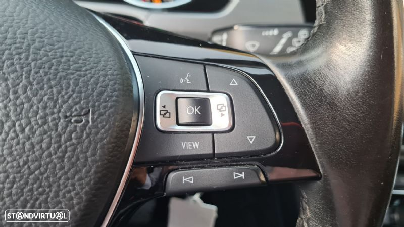VW Touran 1.6 TDI Confortline DSG - 15