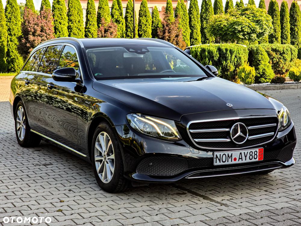 Mercedes-Benz Klasa E 220 d 9G-TRONIC - 8