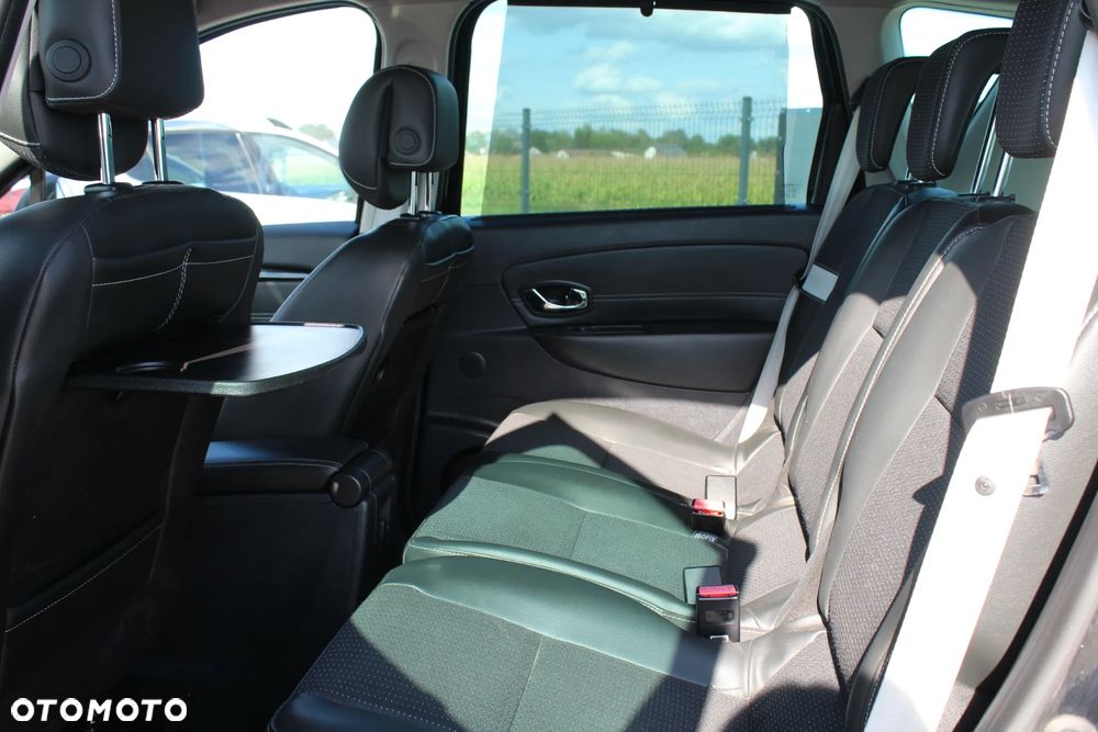 Renault Scenic ENERGY TCe 115 Bose Edition - 22