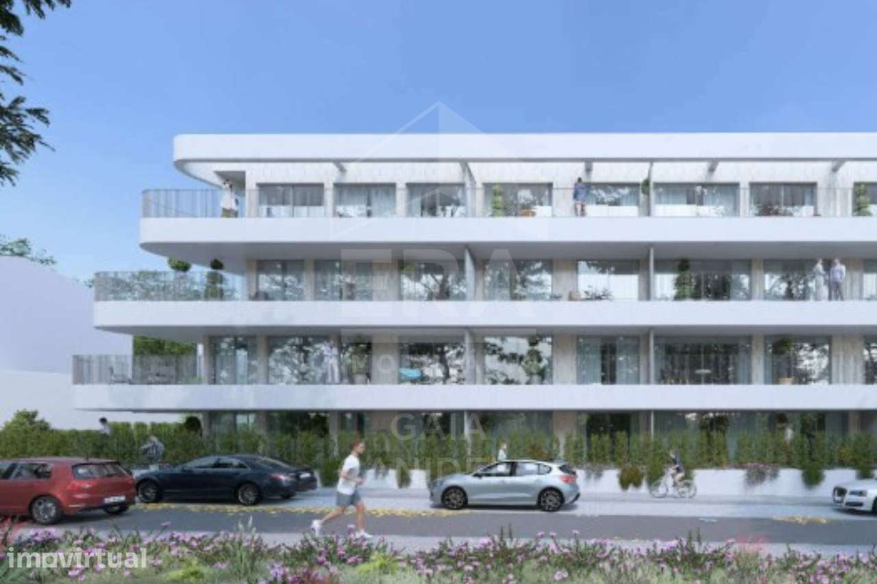 T1 em condominio com jardim - Grande imagem: 2/9