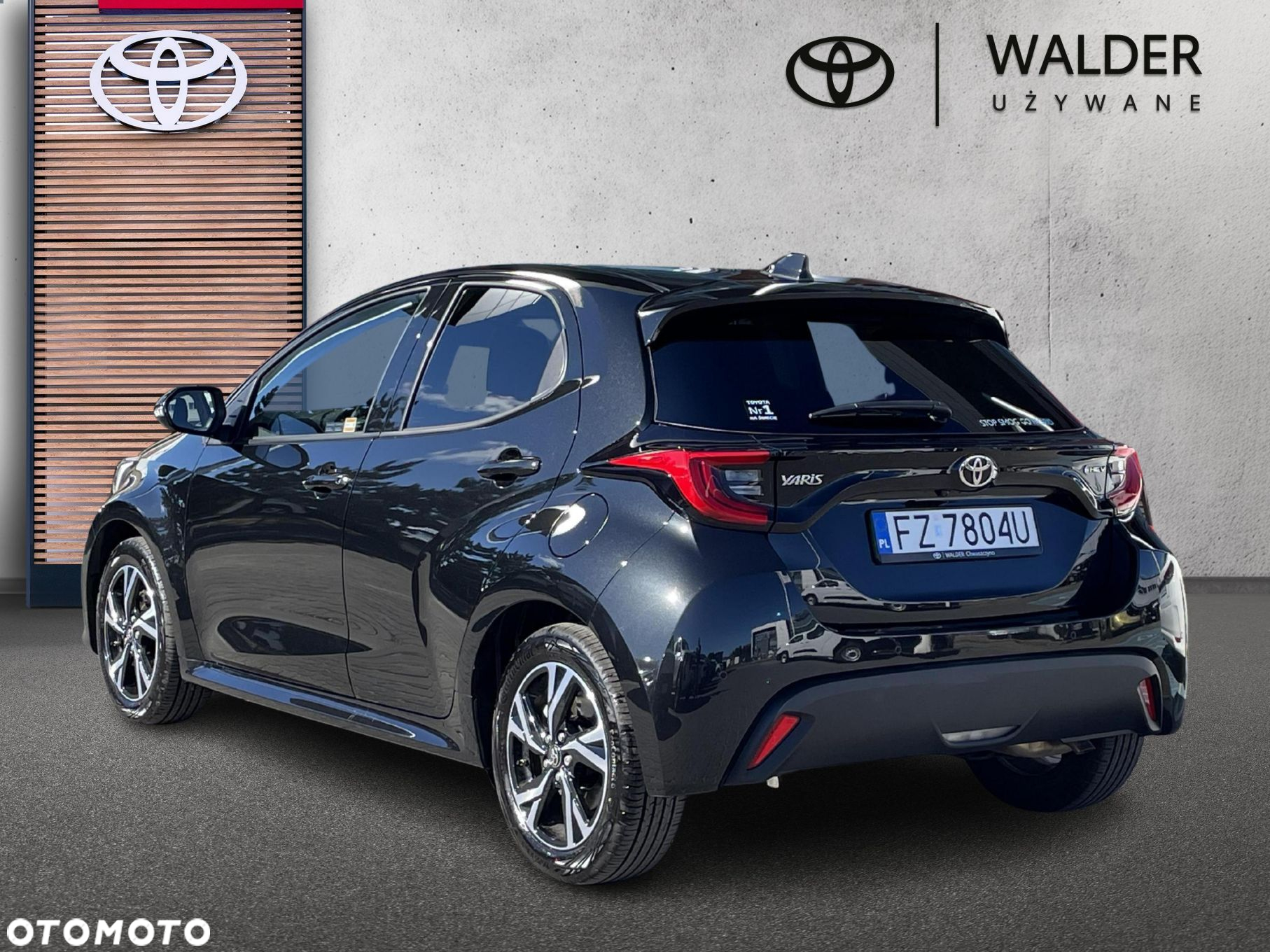 Toyota Yaris Hybrid 1.5 Style - 4