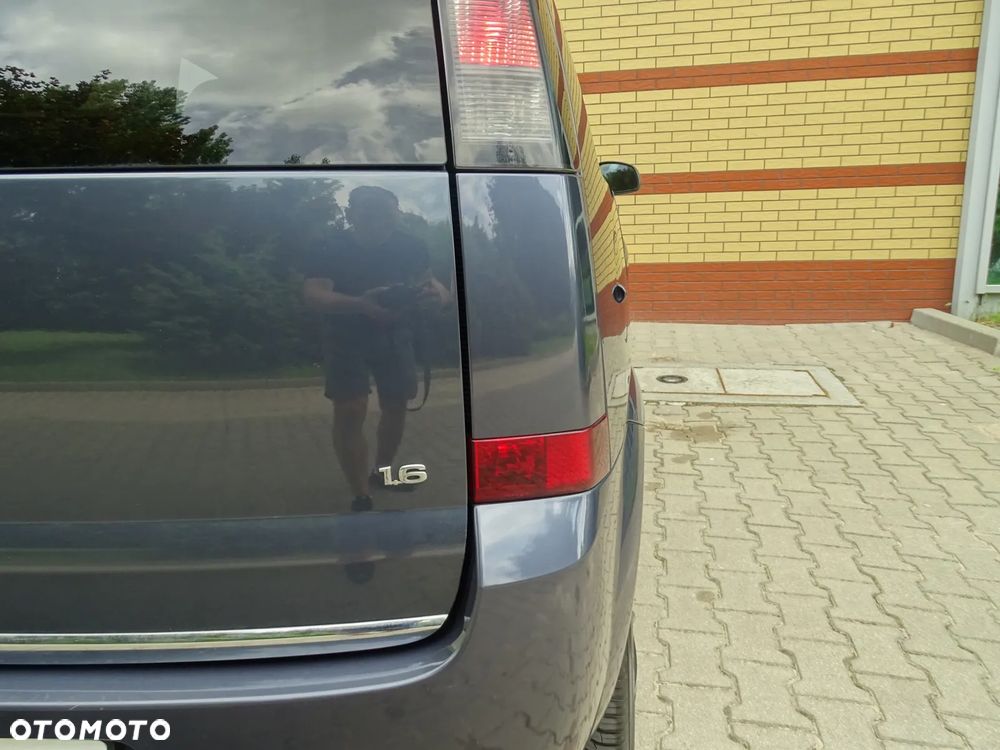 Opel Meriva 1.6 Cosmo MTA - 22