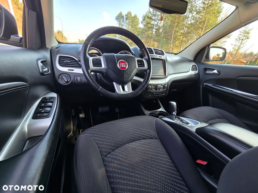 Fiat Freemont 2.0 Multijet Lounge AWD - 27