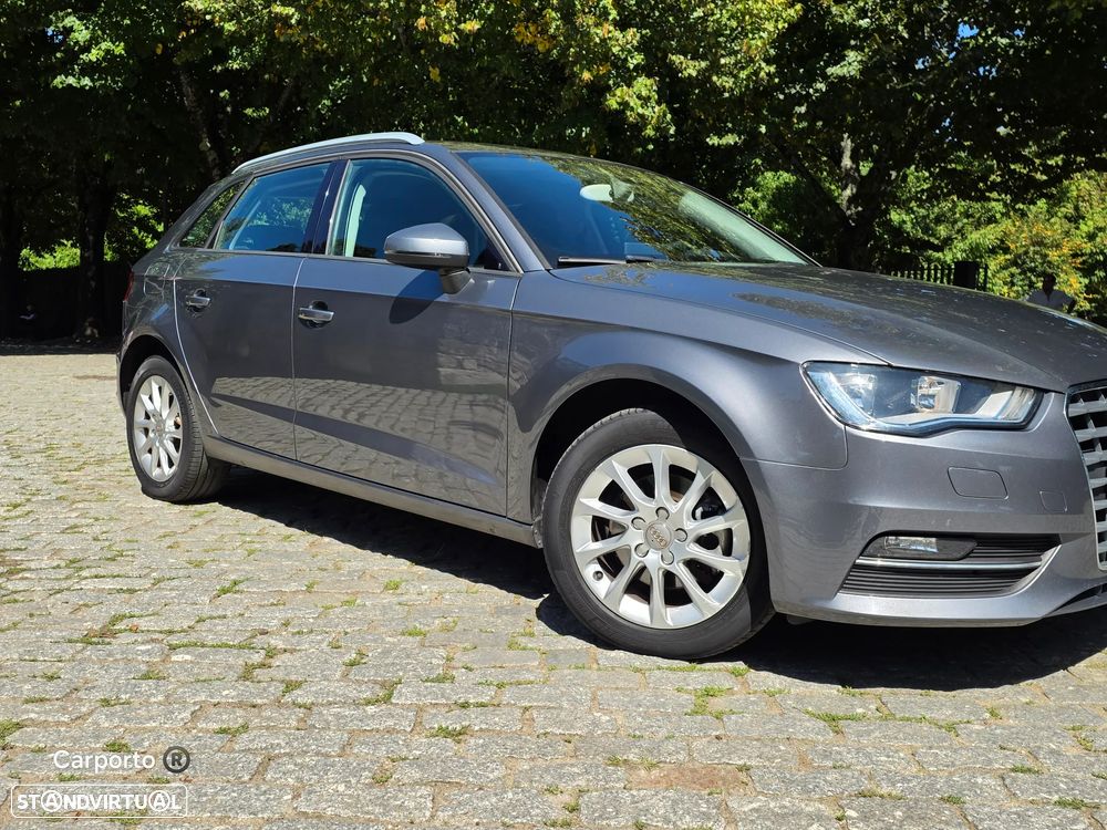 Audi A3 Sportback 2.0 TDI Advance - 5
