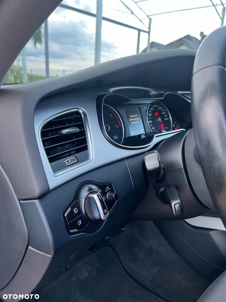 Audi A4 Avant 2.0 TDI ultra DPF Attraction - 22