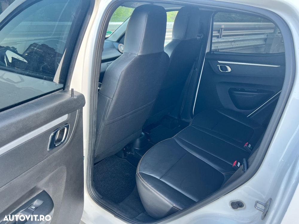 Dacia Spring Expression - 6