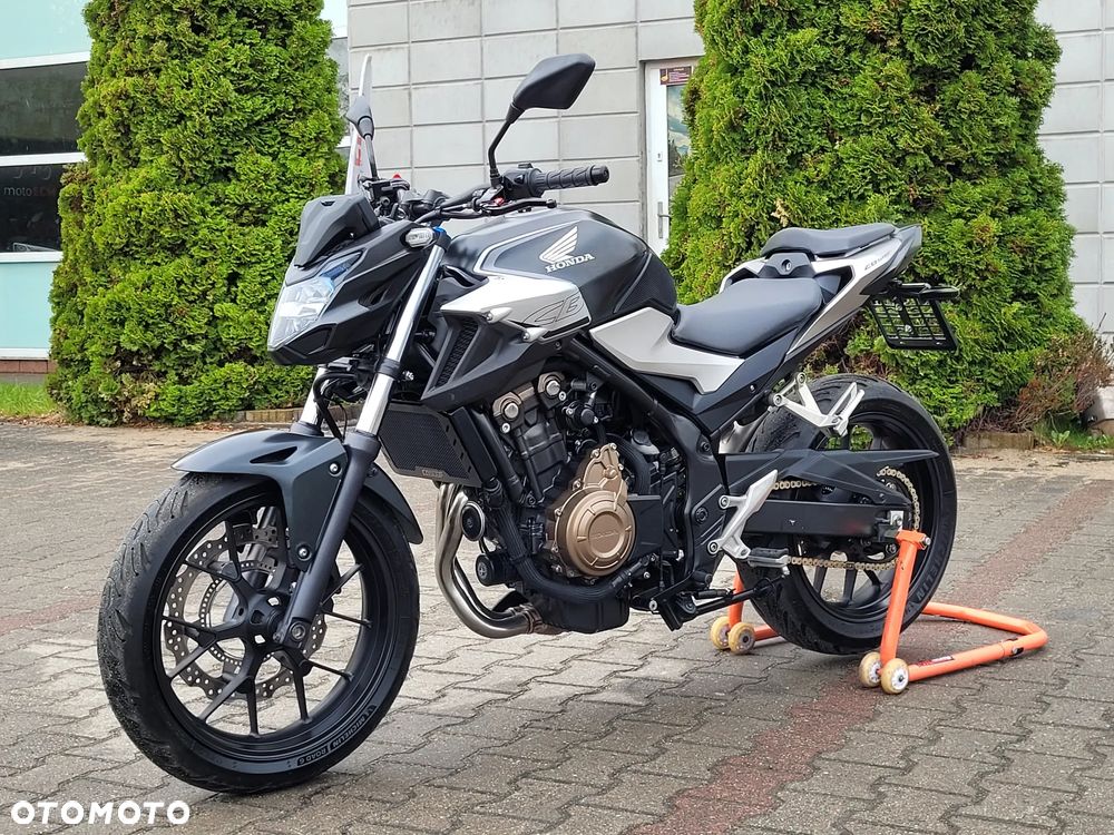 Honda CB - 11