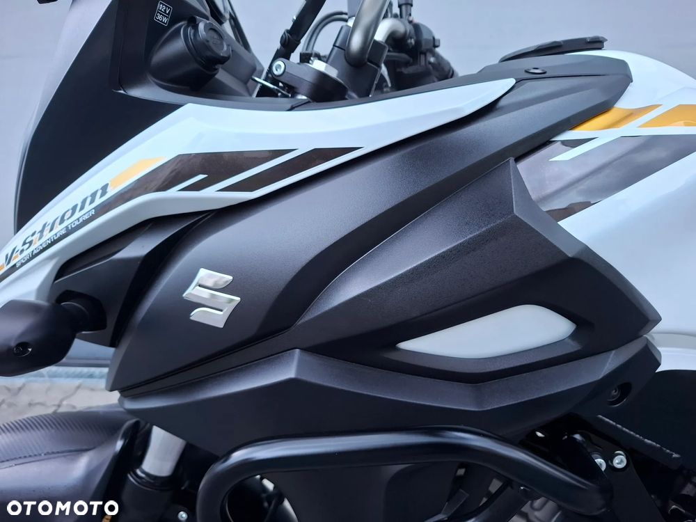 Suzuki DL - 12