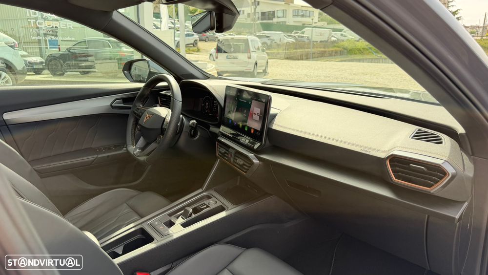 Cupra Formentor 1.4 e-Hybrid DSG VZ - 23