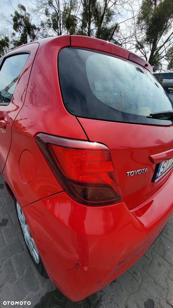 Toyota Yaris 1.0 Active EU6 - 7