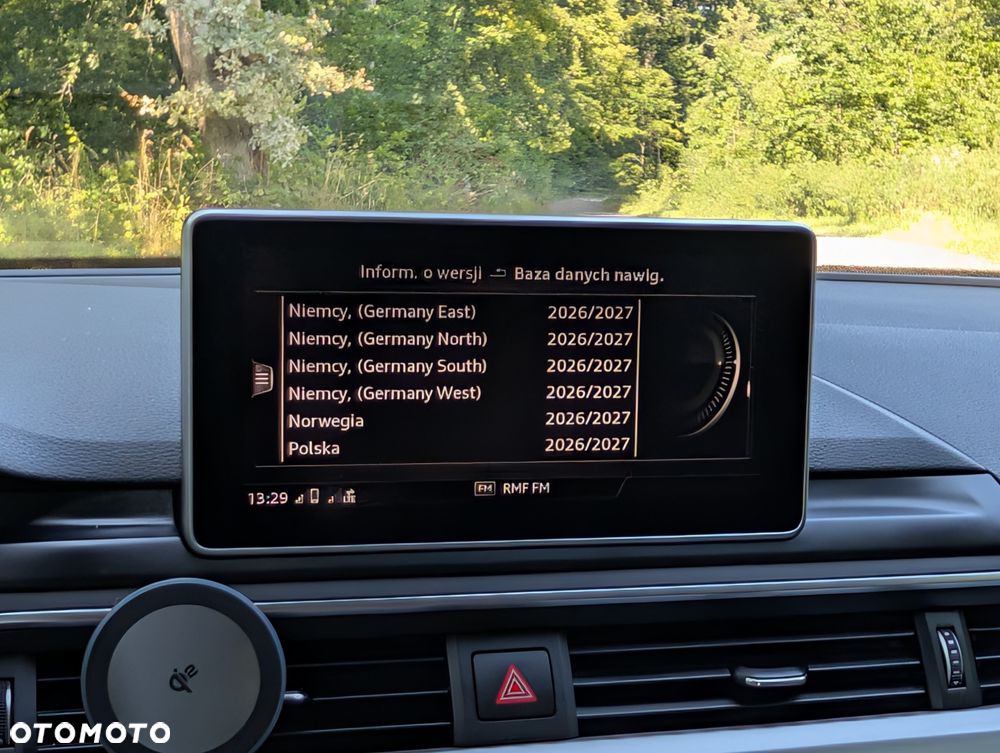Audi A4 Limousine - 22