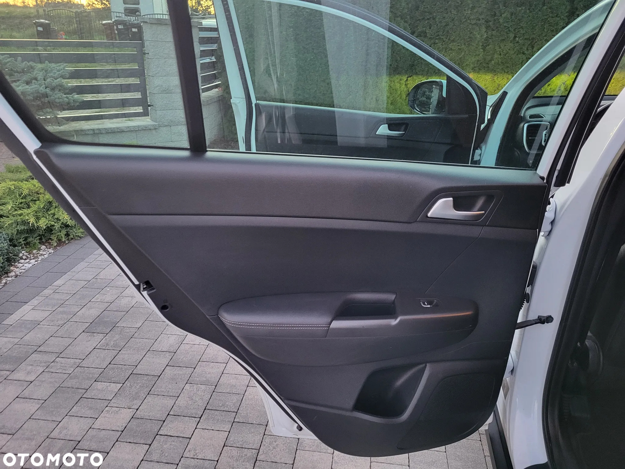 Kia Sportage 1.6 GDI Black Edition 2WD - 18