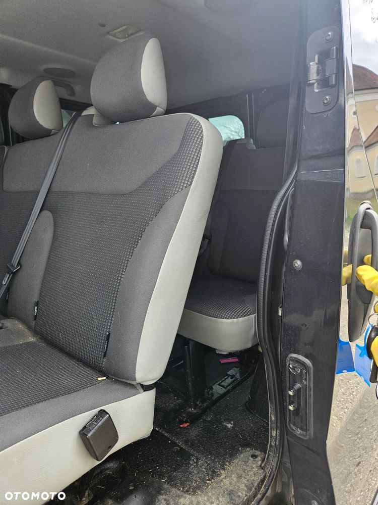 Opel Vivaro - 6