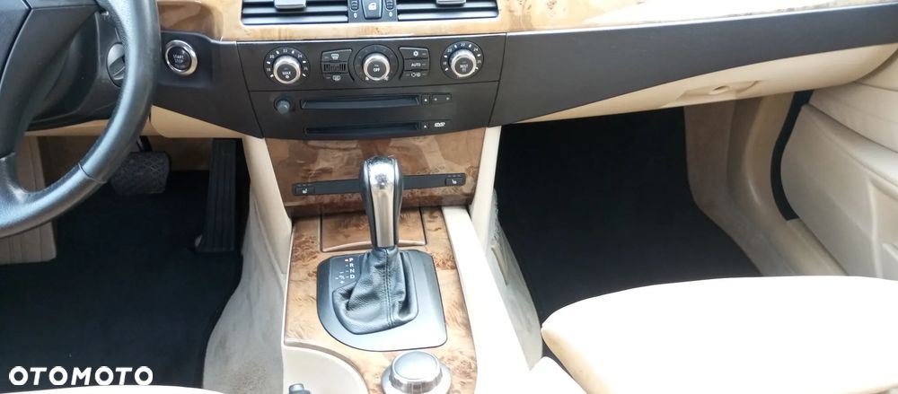 BMW Seria 5 - 17