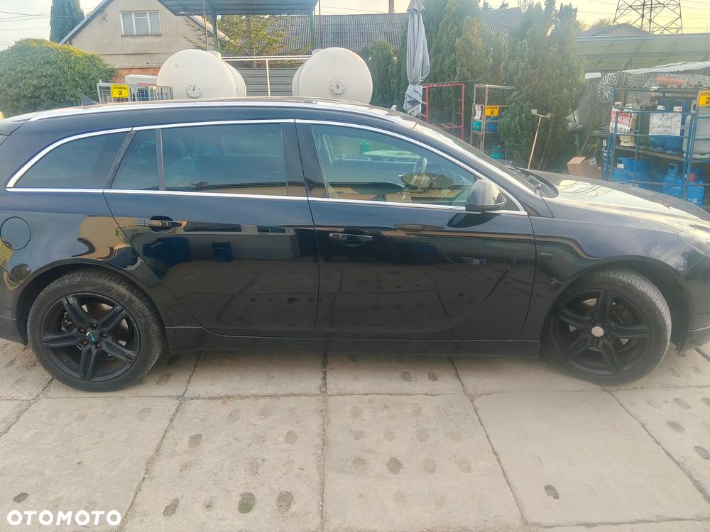 Opel Insignia 2.0 T Sport 4x4 - 5