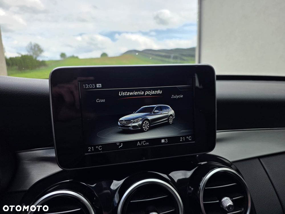 Mercedes-Benz Klasa C 180 (BlueEFFICIENCY) - 21
