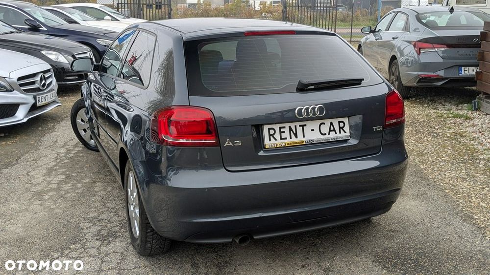 Audi A3 3-drzwiowe 1.6 TDI Ambiente - 10