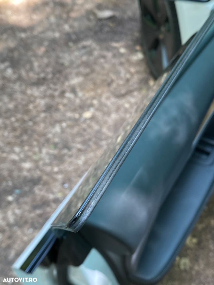 Tesla Model 3 - 25
