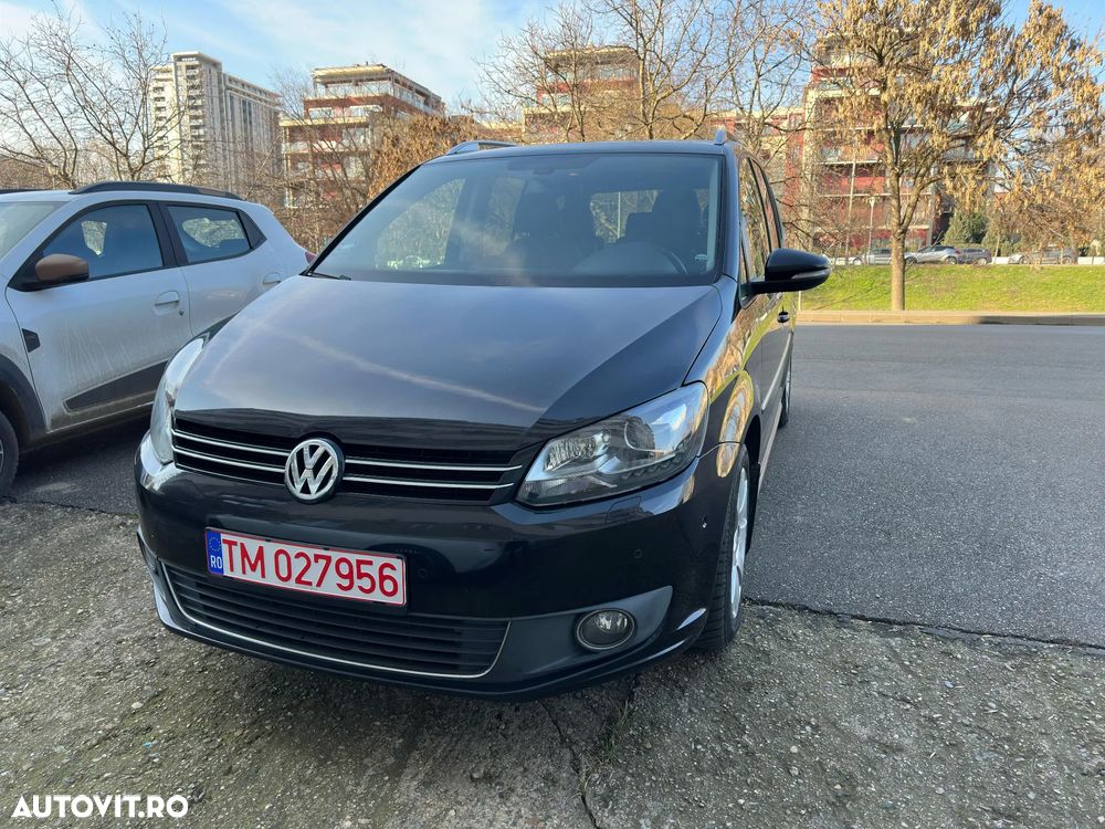 Volkswagen Touran 2.0 TDI DPF DSG Highline - 8