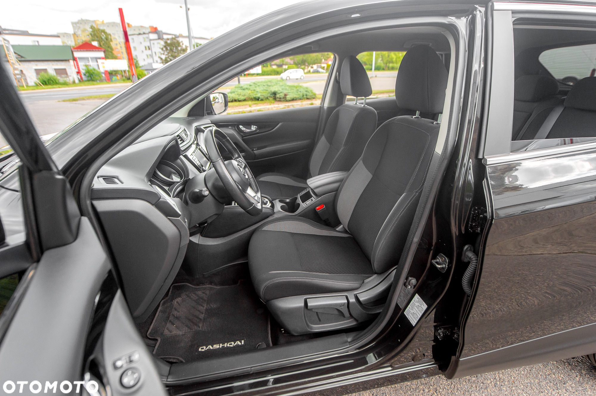 Nissan Qashqai 1.3 DIG-T Tekna DCT - 26
